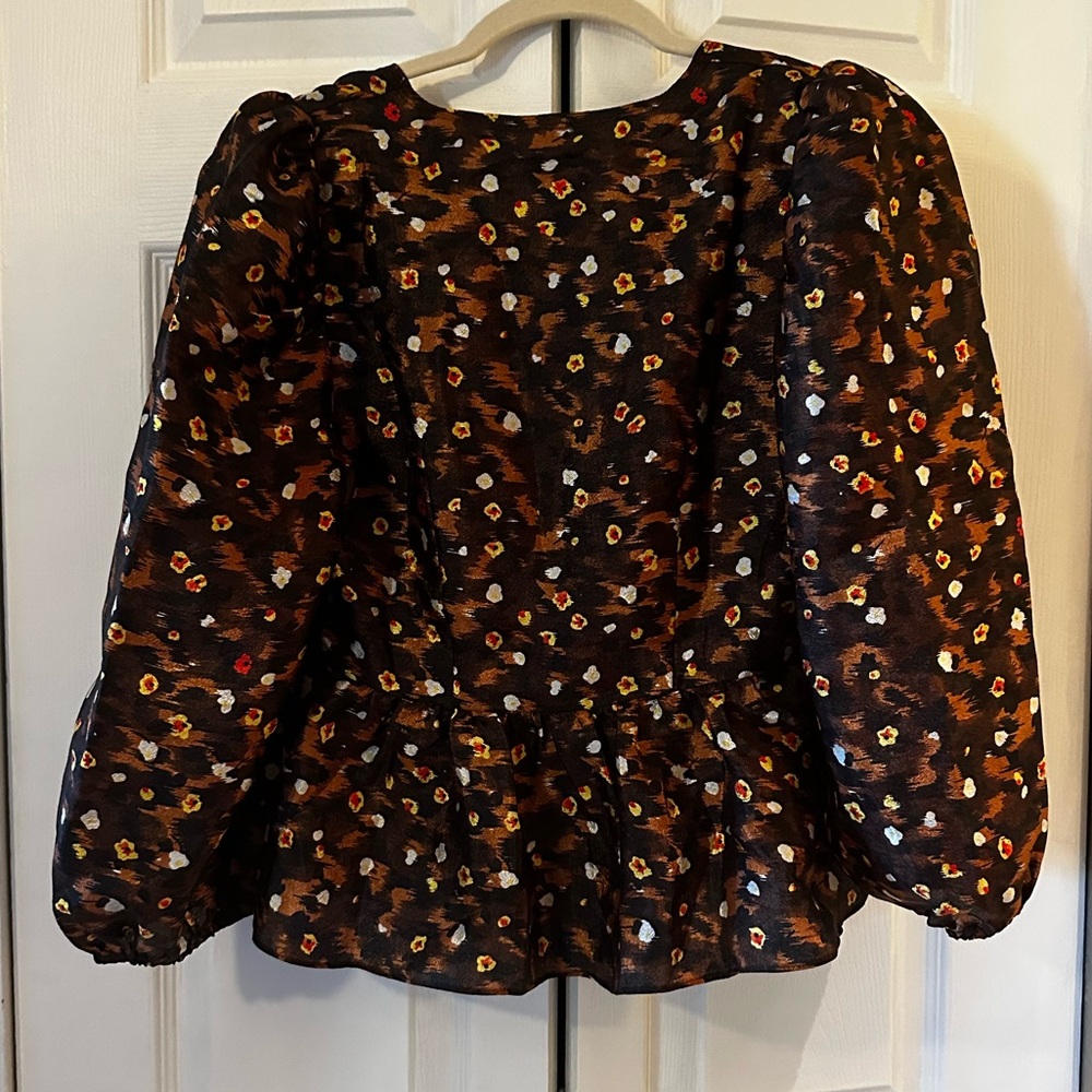Baum und Pferdgarten Mallow blouse in the Cheetah Summer Vacation Garden - Picture 4 of 9